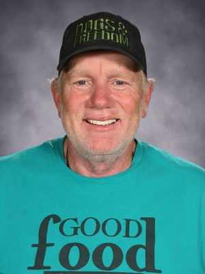 Image of Warren Thomas